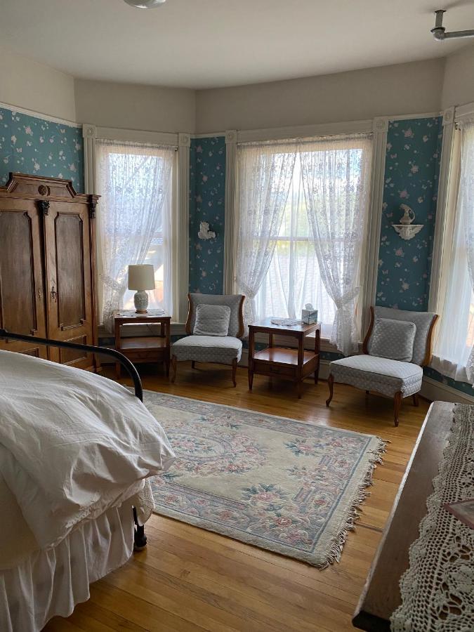 Gable House Bed And Breakfast Inn ดูแรงโก ภายนอก รูปภาพ